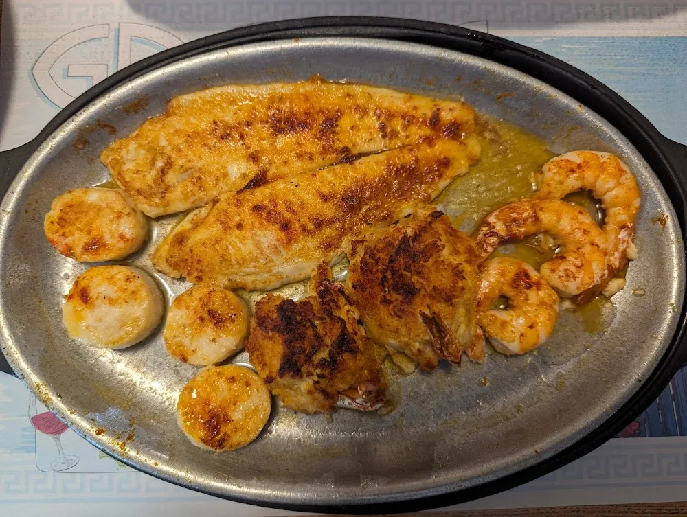 Broiled Seafood Platter